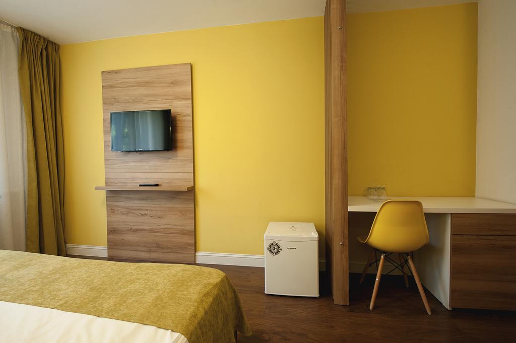 Hotel Ceramica Iasi Ngoại thất bức ảnh